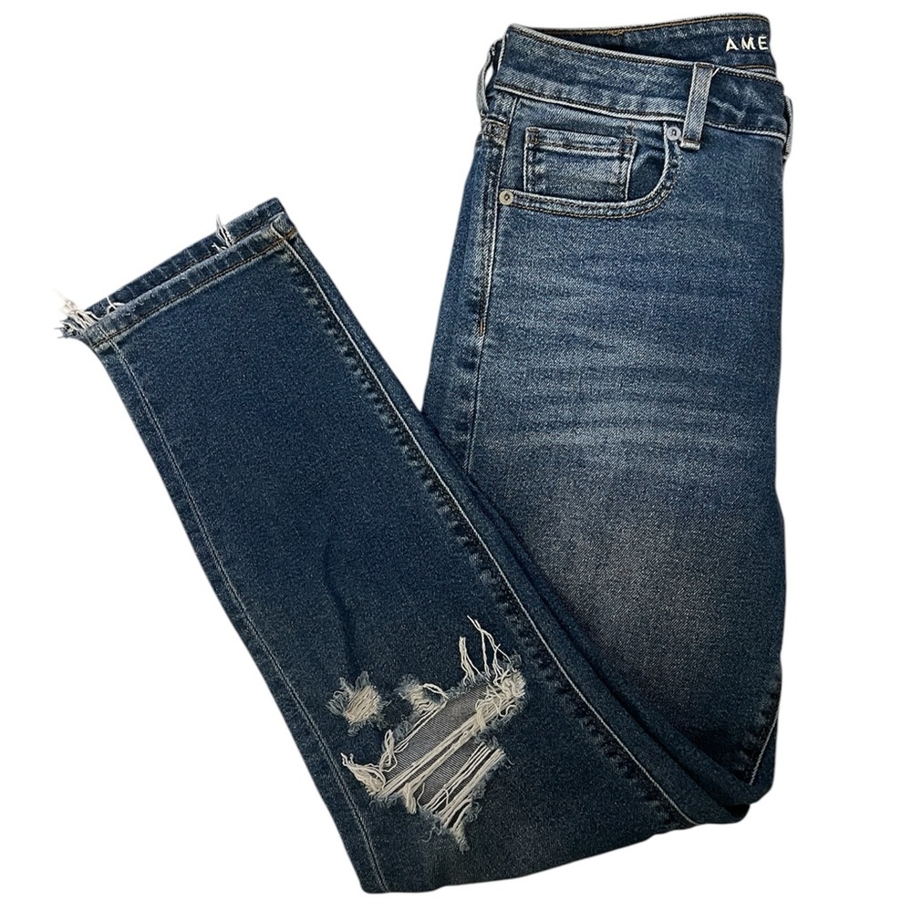 American Eagle Outfitters High Rise Mom Jeans Size 4 Regular